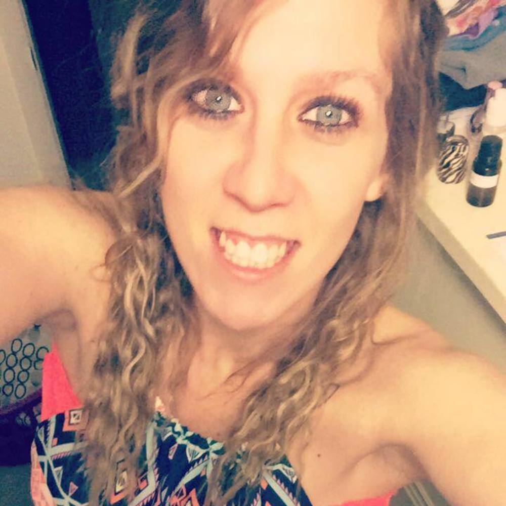 Meet your Posher, Angela